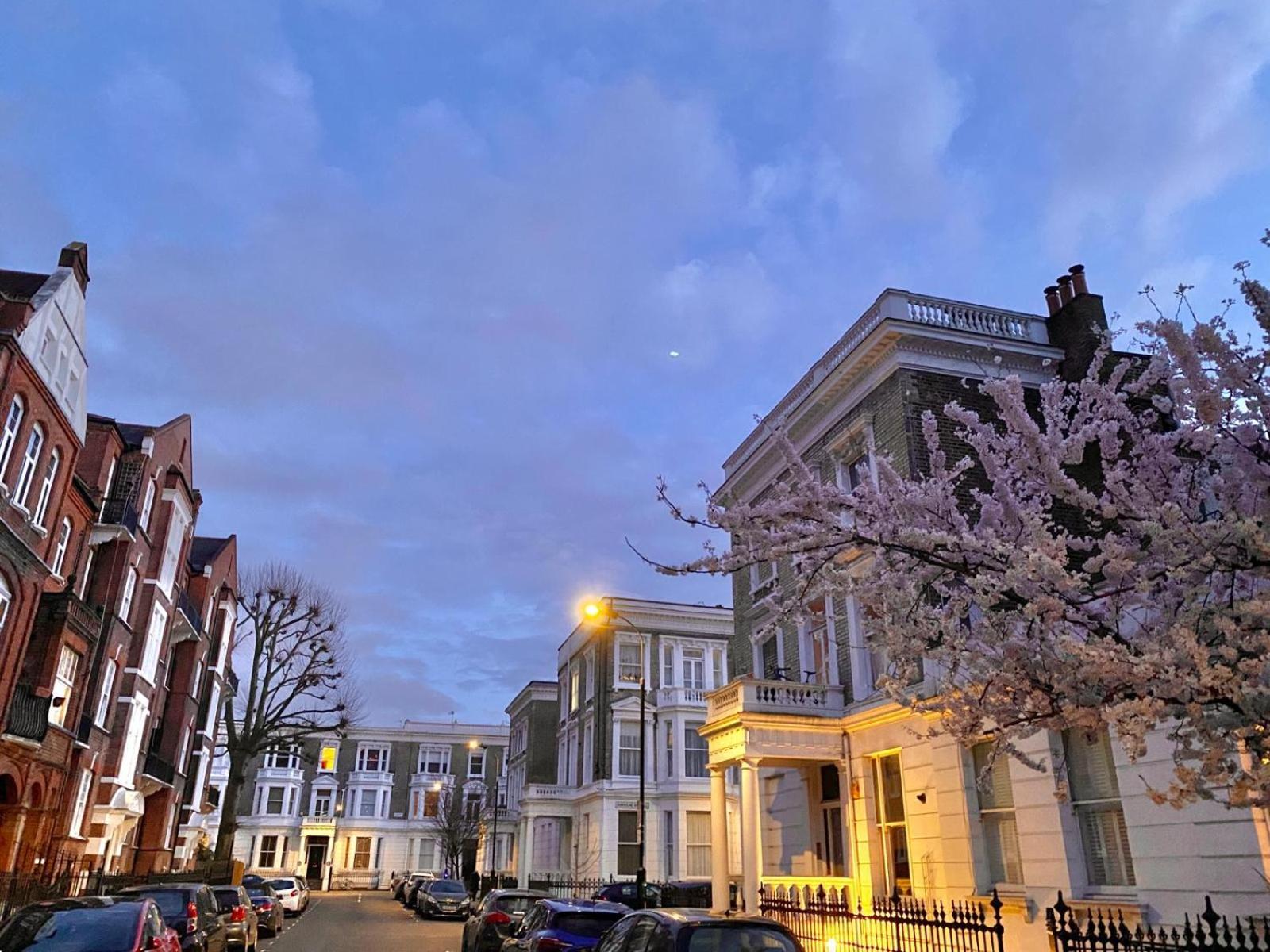 Modern Flat & Balcony In Historic West Kensington Daire Londra Dış mekan fotoğraf